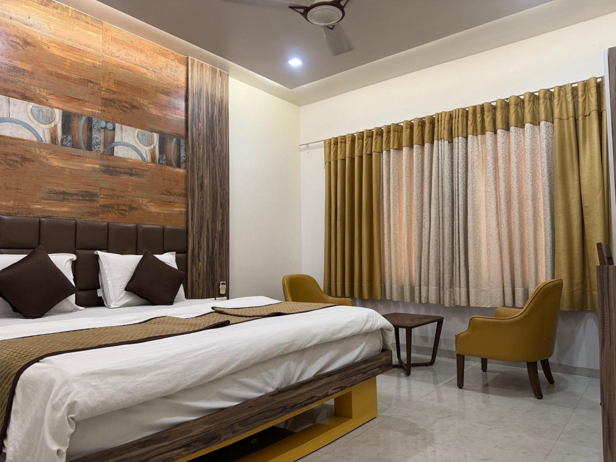 Hotel Kabir Ахмедабад Екстер'єр фото